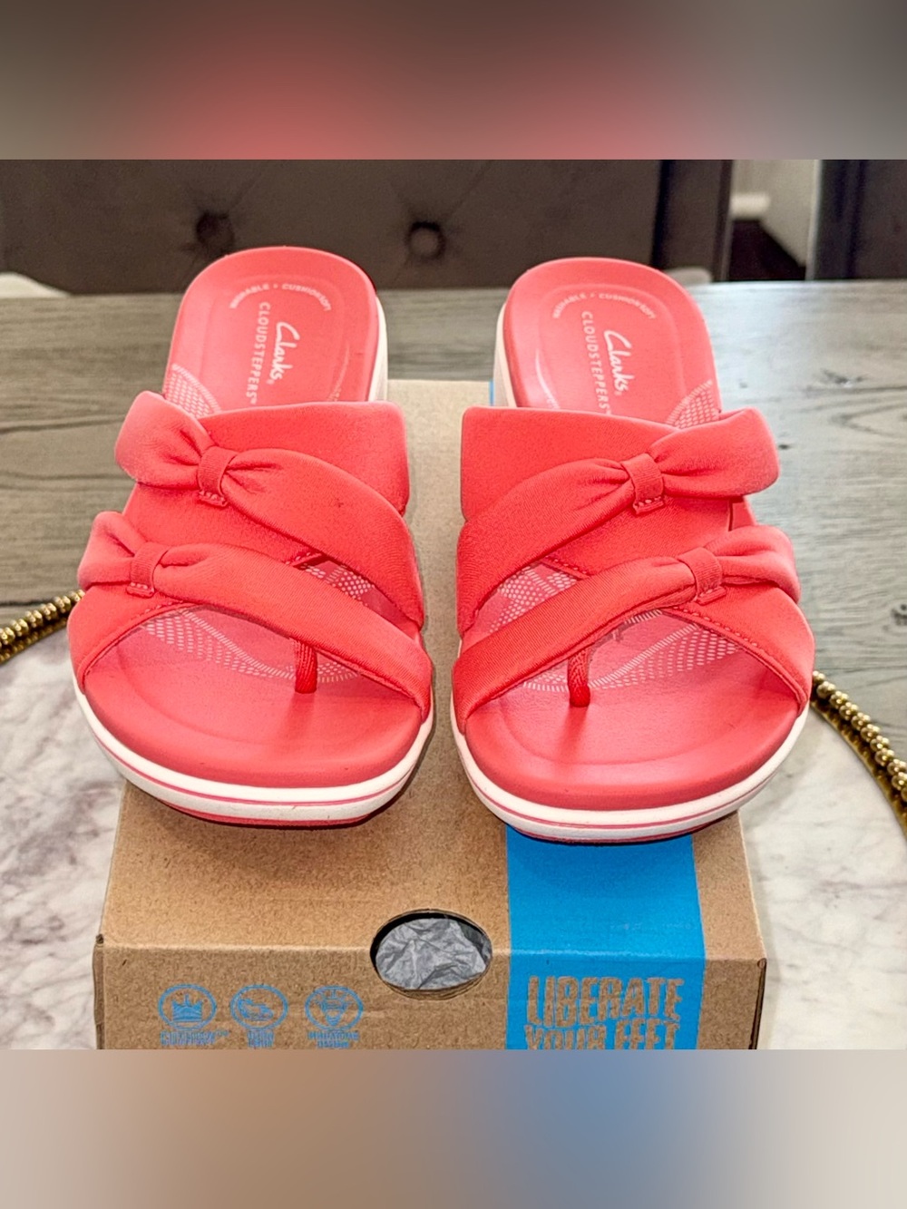 Clarks Breeze Rae Cam Coral Sandals | Sz. 7 (NWB) - Picture 2 of 7